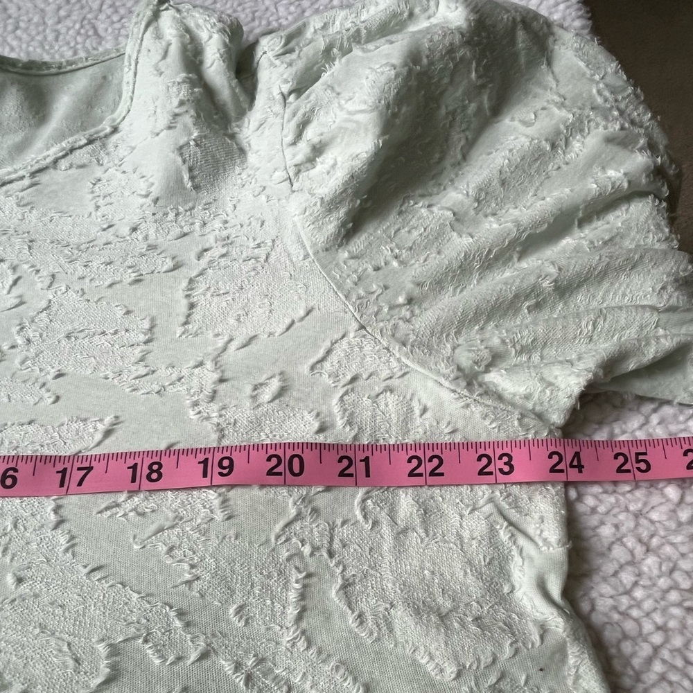 Anthropologie Top - Picture 2 of 11